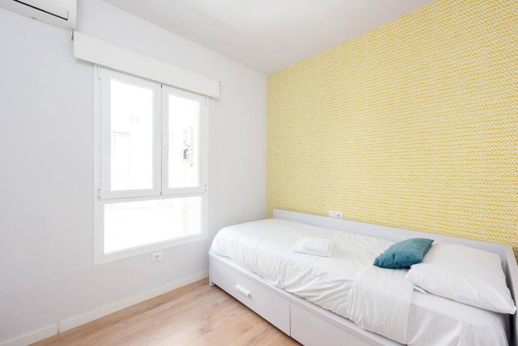 Grand T4 Andalou En Plein Centre De Malaga Ideal Familles Exterior photo
